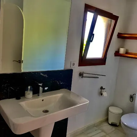 Banti Garden Inn *