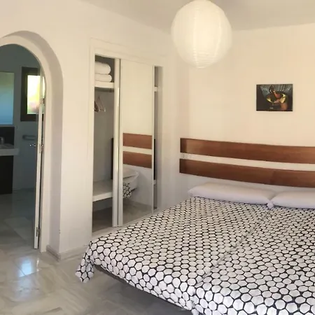 Banti Garden Inn